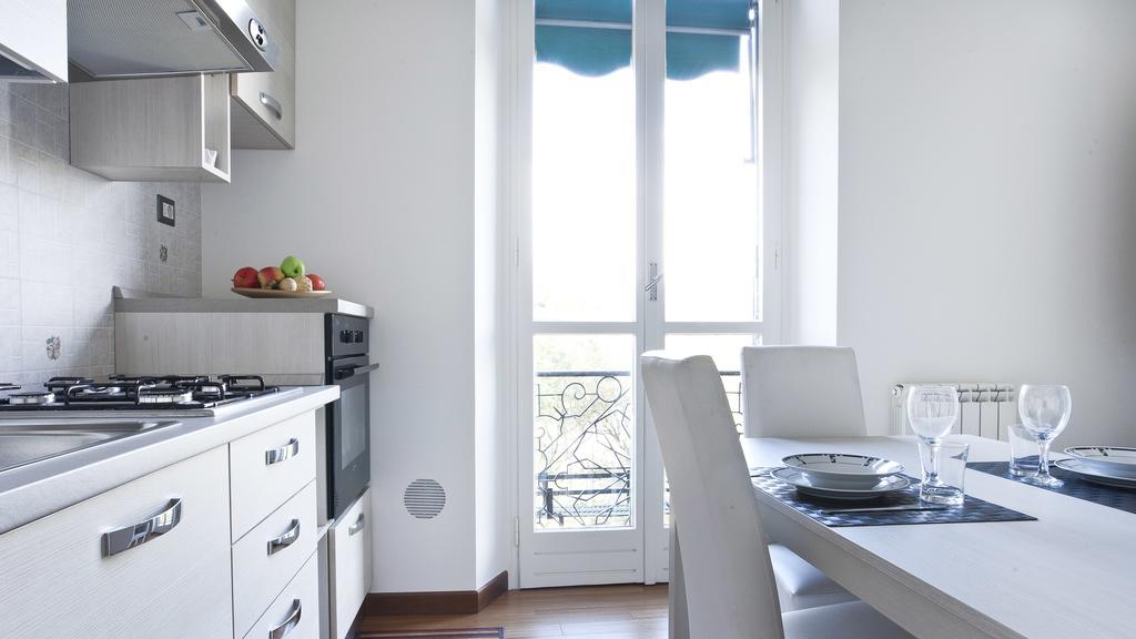 Italianway-Piazza Firenze Apartment Милано Екстериор снимка